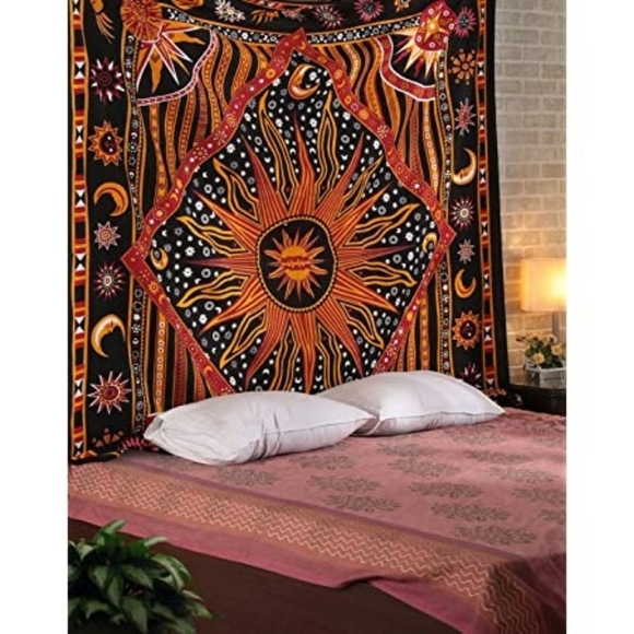 Giant Sun Star Tapestry - Picture 4 of 4